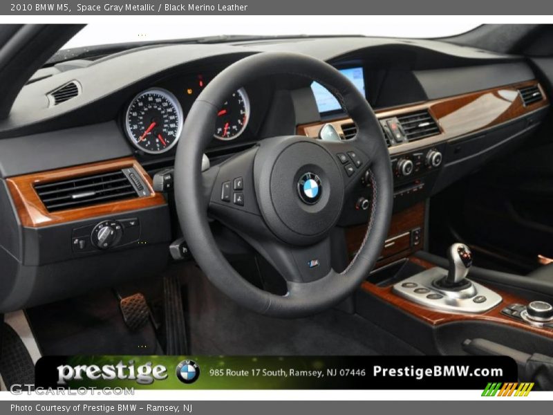 Space Gray Metallic / Black Merino Leather 2010 BMW M5