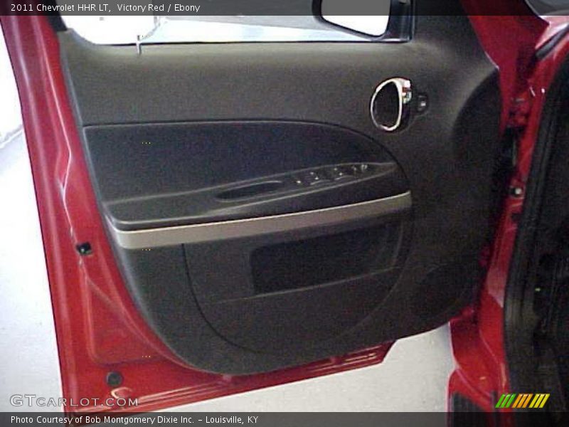 Door Panel of 2011 HHR LT