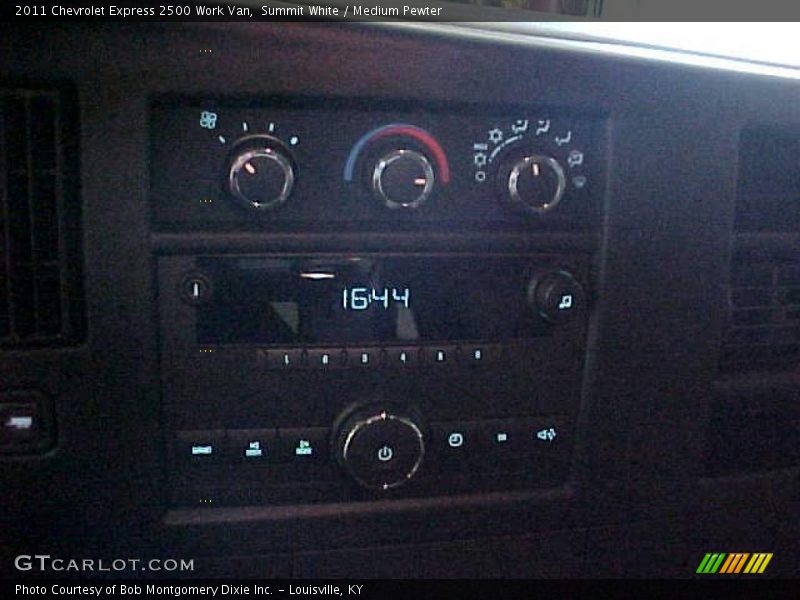 Summit White / Medium Pewter 2011 Chevrolet Express 2500 Work Van