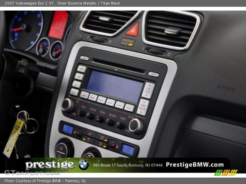 Silver Essence Metallic / Titan Black 2007 Volkswagen Eos 2.0T