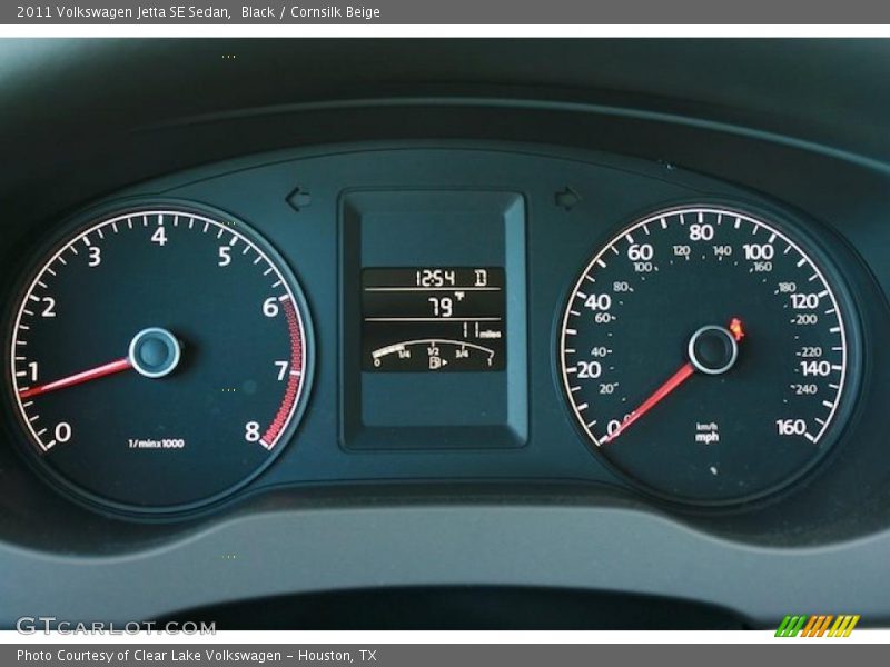 Black / Cornsilk Beige 2011 Volkswagen Jetta SE Sedan