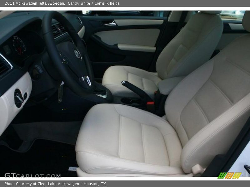 Candy White / Cornsilk Beige 2011 Volkswagen Jetta SE Sedan