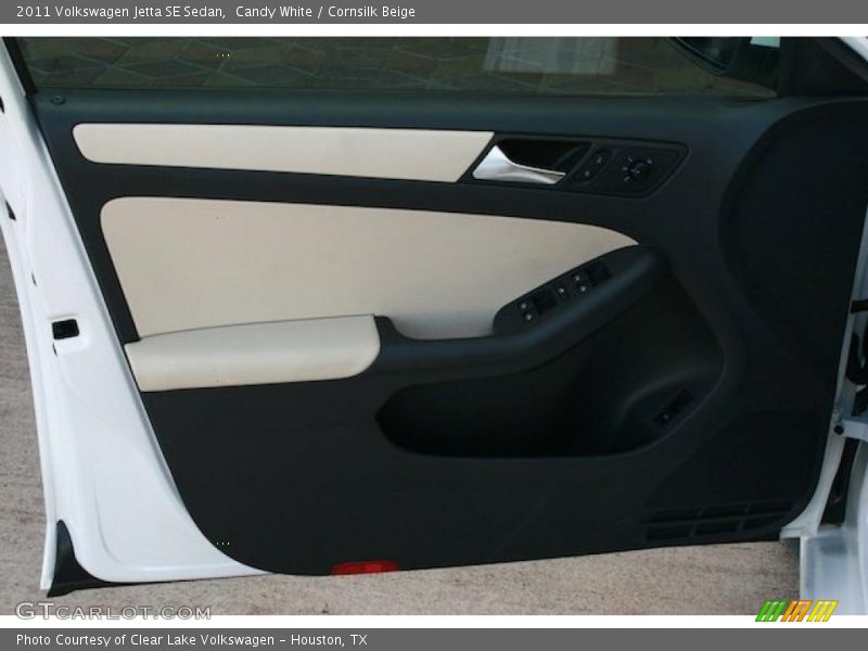 Candy White / Cornsilk Beige 2011 Volkswagen Jetta SE Sedan