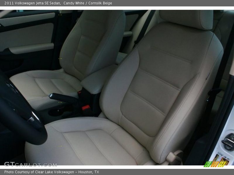 Candy White / Cornsilk Beige 2011 Volkswagen Jetta SE Sedan