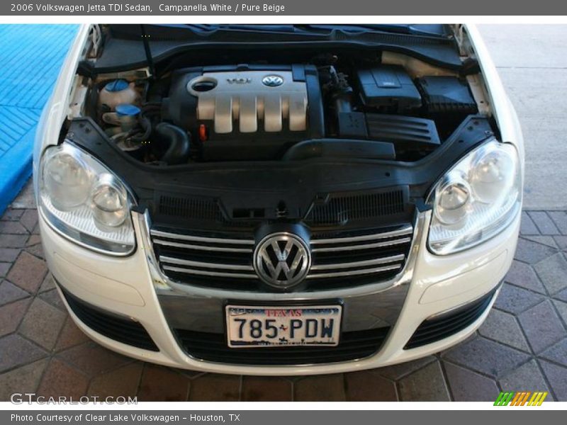 Campanella White / Pure Beige 2006 Volkswagen Jetta TDI Sedan