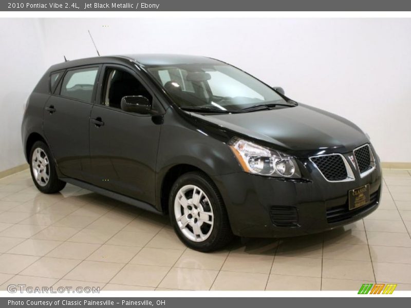Jet Black Metallic / Ebony 2010 Pontiac Vibe 2.4L