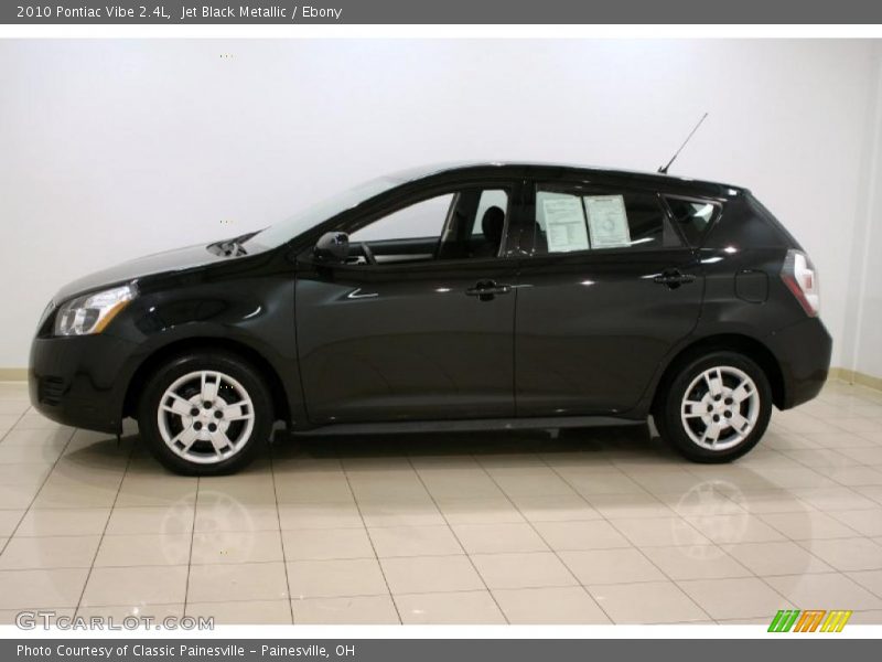 Jet Black Metallic / Ebony 2010 Pontiac Vibe 2.4L