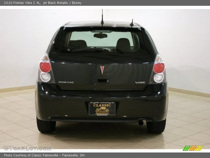 Jet Black Metallic / Ebony 2010 Pontiac Vibe 2.4L