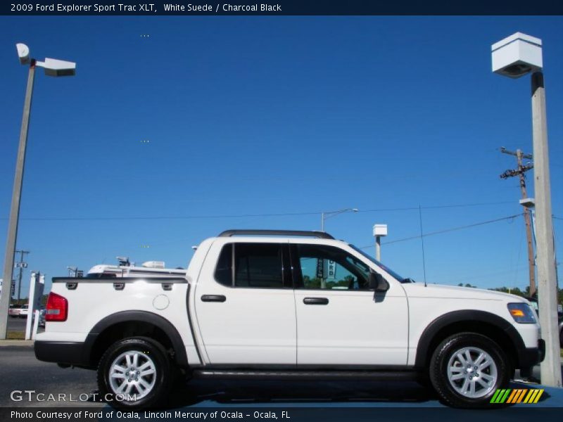 White Suede / Charcoal Black 2009 Ford Explorer Sport Trac XLT
