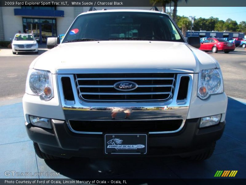 White Suede / Charcoal Black 2009 Ford Explorer Sport Trac XLT