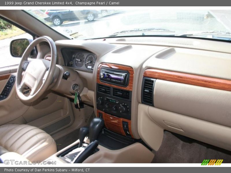 Dashboard of 1999 Grand Cherokee Limited 4x4