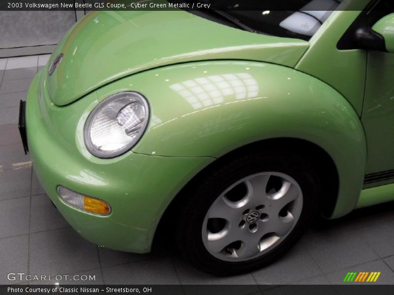Cyber Green Metallic / Grey 2003 Volkswagen New Beetle GLS Coupe