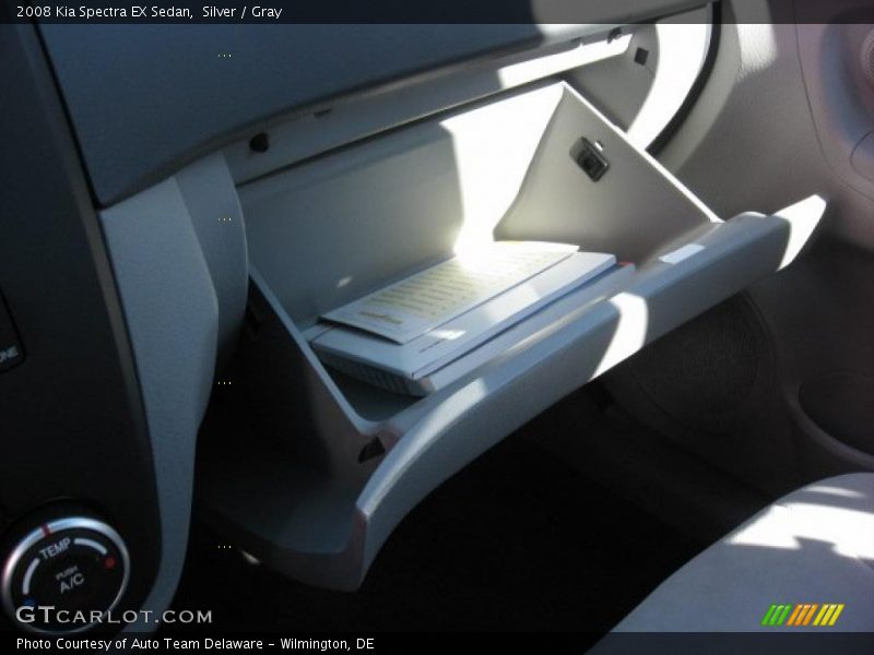 Silver / Gray 2008 Kia Spectra EX Sedan
