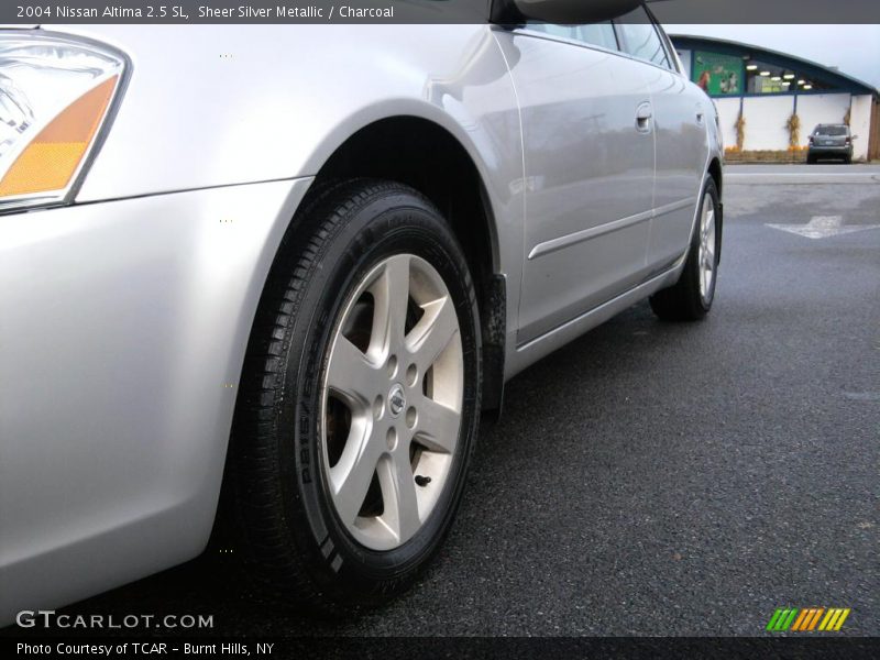 Sheer Silver Metallic / Charcoal 2004 Nissan Altima 2.5 SL