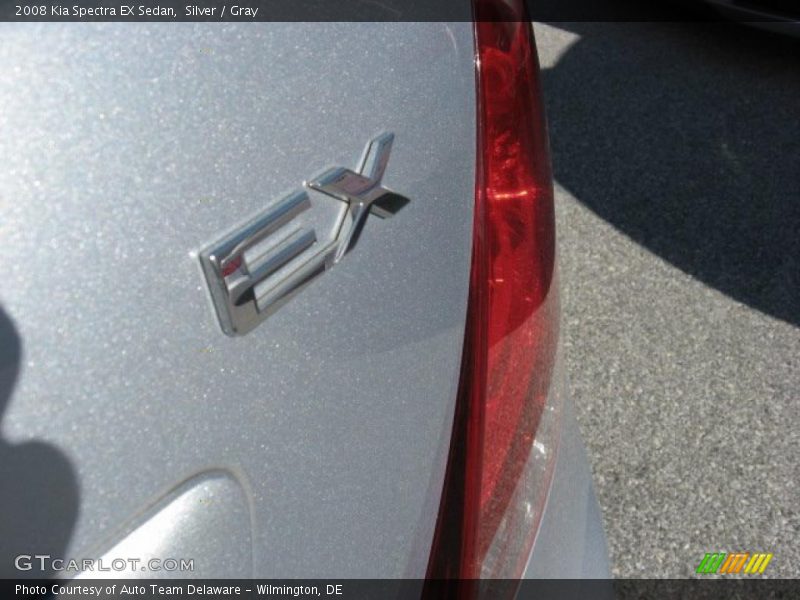 Silver / Gray 2008 Kia Spectra EX Sedan