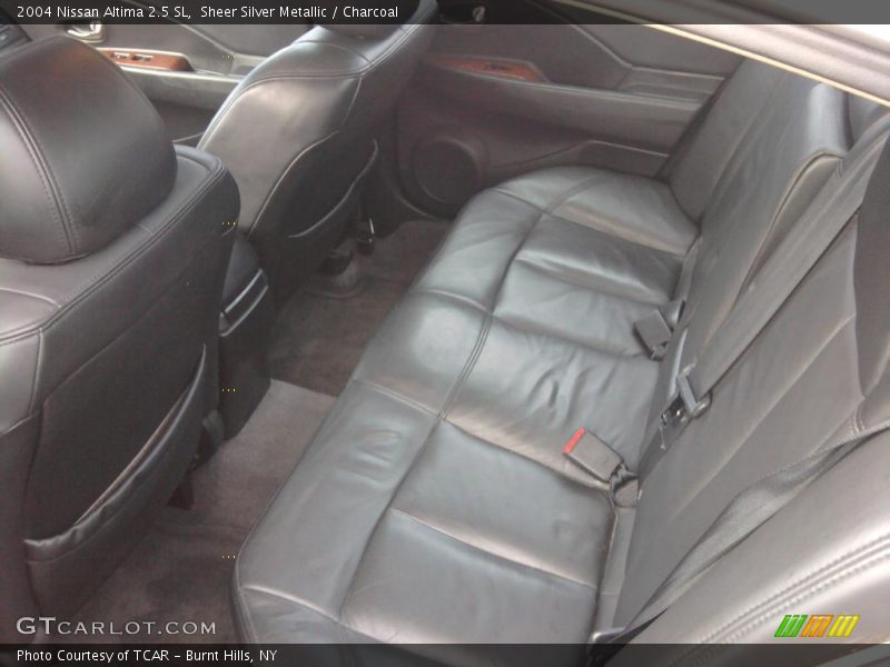 Sheer Silver Metallic / Charcoal 2004 Nissan Altima 2.5 SL