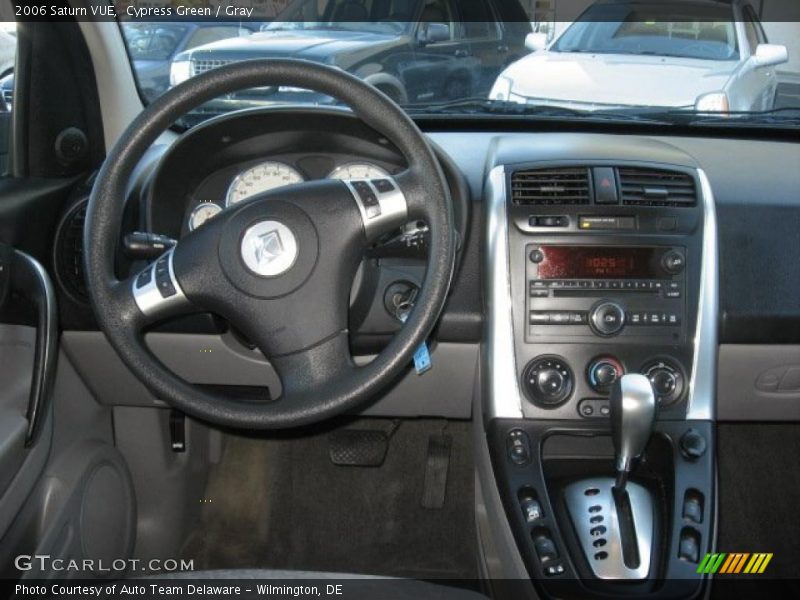 Cypress Green / Gray 2006 Saturn VUE