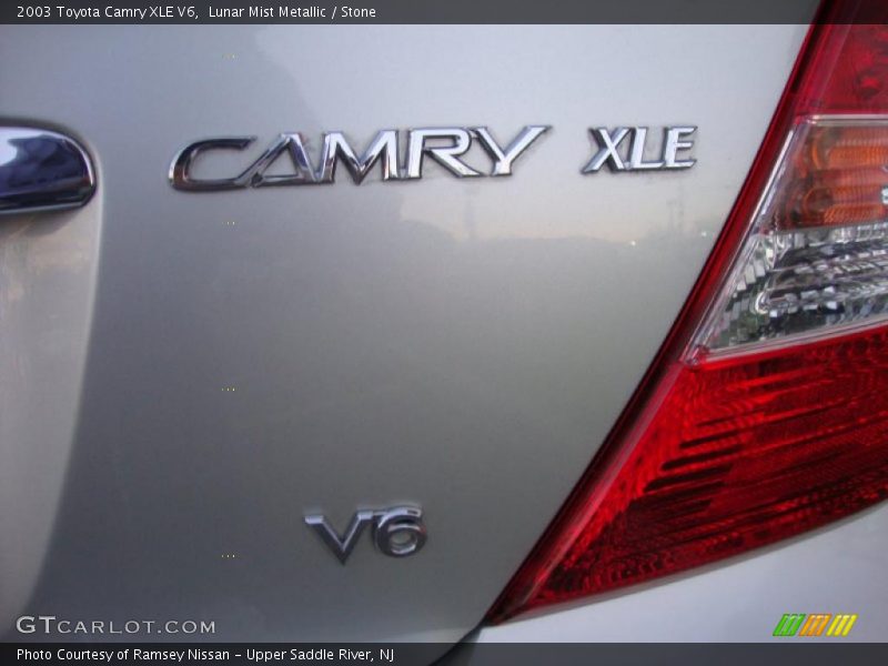 Lunar Mist Metallic / Stone 2003 Toyota Camry XLE V6