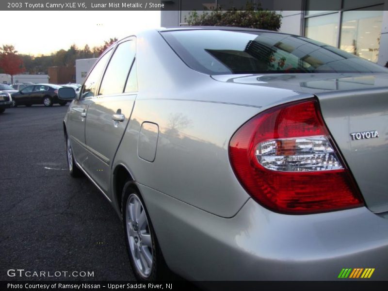 Lunar Mist Metallic / Stone 2003 Toyota Camry XLE V6
