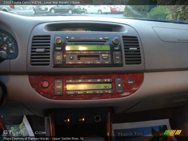 Lunar Mist Metallic / Stone 2003 Toyota Camry XLE V6