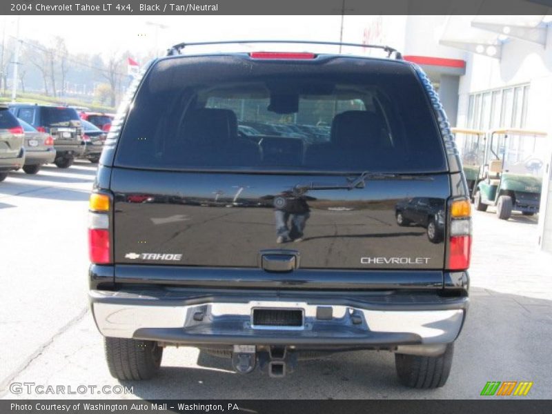 Black / Tan/Neutral 2004 Chevrolet Tahoe LT 4x4