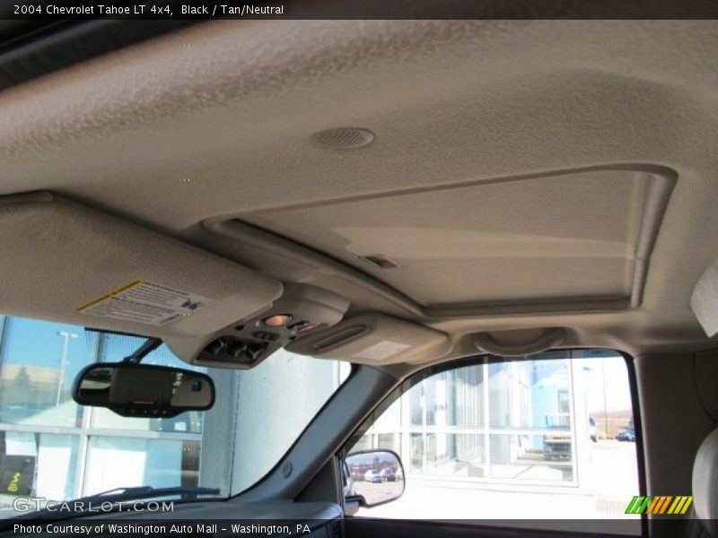 Black / Tan/Neutral 2004 Chevrolet Tahoe LT 4x4