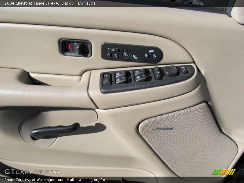 Black / Tan/Neutral 2004 Chevrolet Tahoe LT 4x4