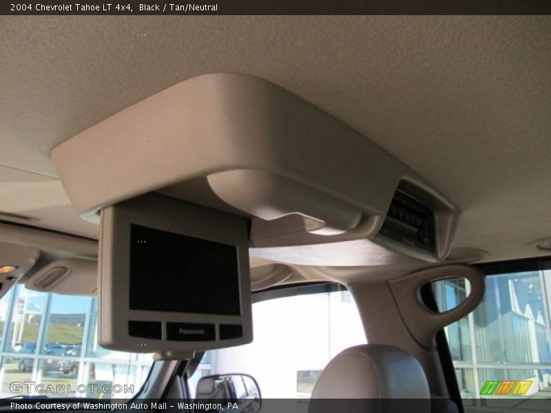 Black / Tan/Neutral 2004 Chevrolet Tahoe LT 4x4