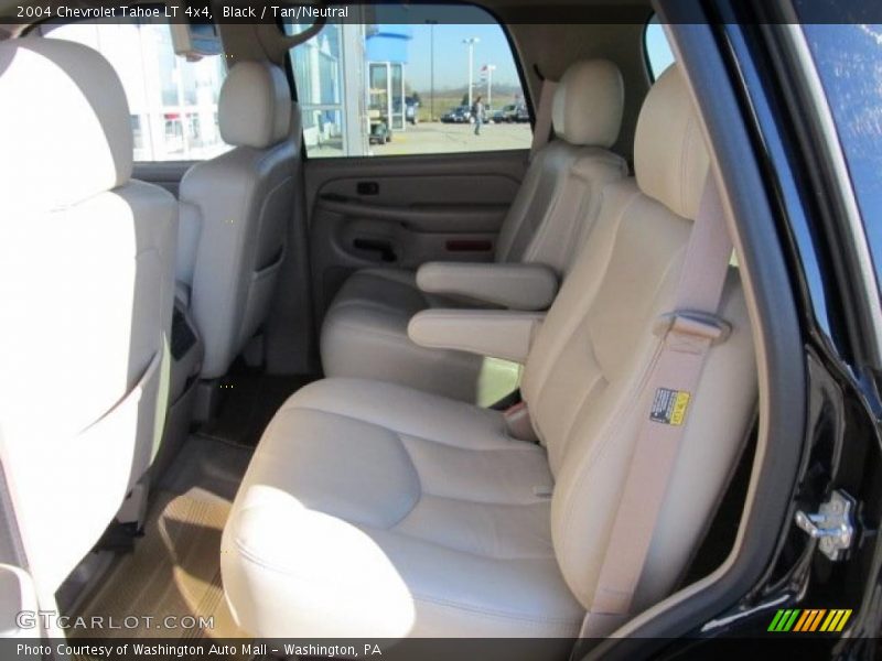 Black / Tan/Neutral 2004 Chevrolet Tahoe LT 4x4