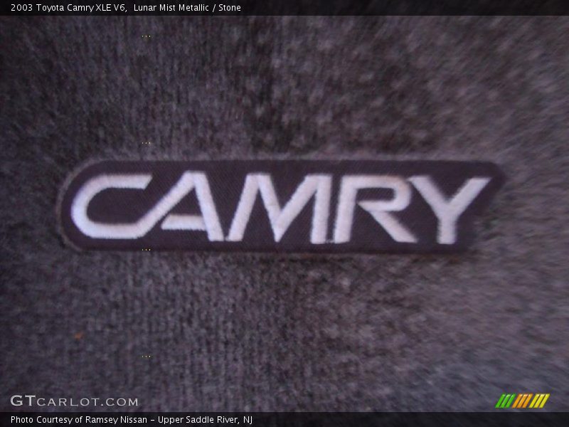Lunar Mist Metallic / Stone 2003 Toyota Camry XLE V6
