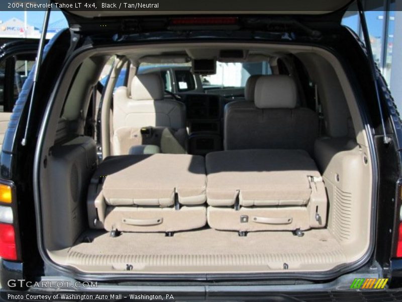 Black / Tan/Neutral 2004 Chevrolet Tahoe LT 4x4