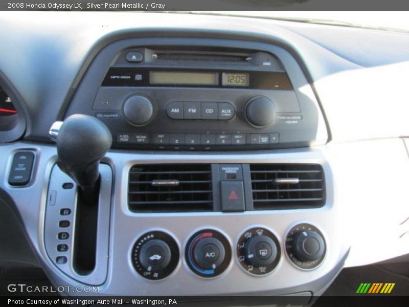 Silver Pearl Metallic / Gray 2008 Honda Odyssey LX