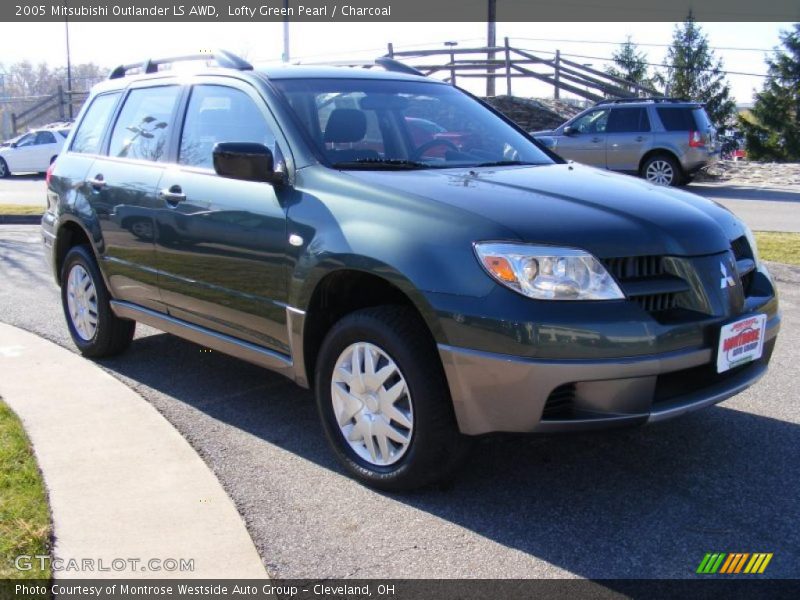 Lofty Green Pearl / Charcoal 2005 Mitsubishi Outlander LS AWD