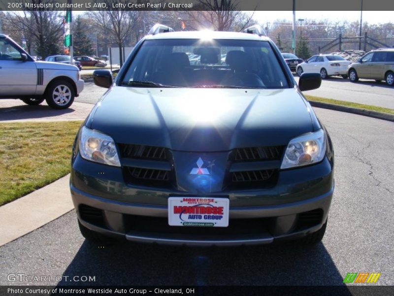 Lofty Green Pearl / Charcoal 2005 Mitsubishi Outlander LS AWD
