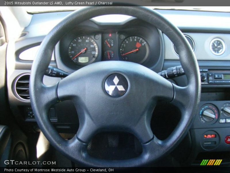 Lofty Green Pearl / Charcoal 2005 Mitsubishi Outlander LS AWD