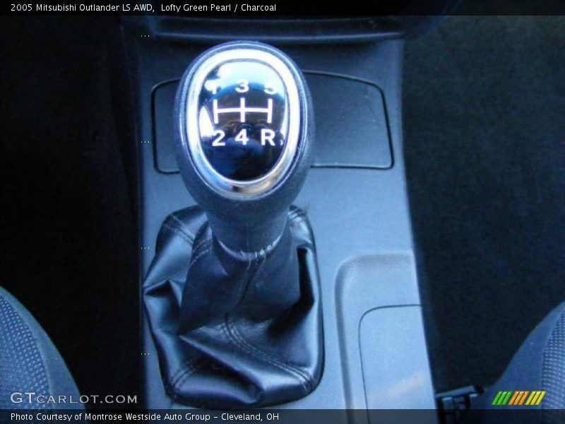  2005 Outlander LS AWD 5 Speed  Manual Shifter