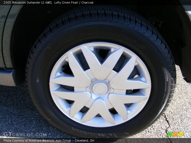  2005 Outlander LS AWD Wheel