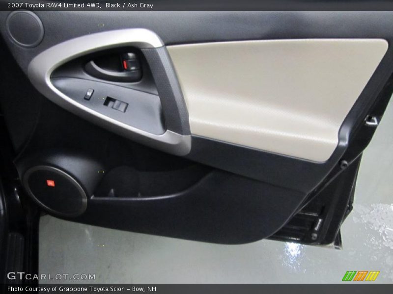 Black / Ash Gray 2007 Toyota RAV4 Limited 4WD