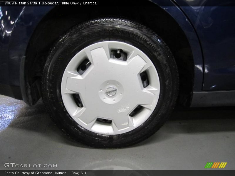 Blue Onyx / Charcoal 2009 Nissan Versa 1.8 S Sedan