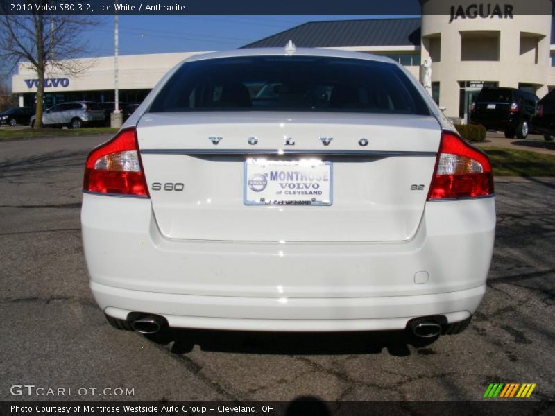 Ice White / Anthracite 2010 Volvo S80 3.2