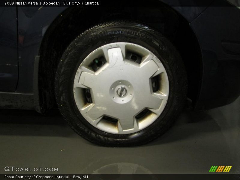 Blue Onyx / Charcoal 2009 Nissan Versa 1.8 S Sedan