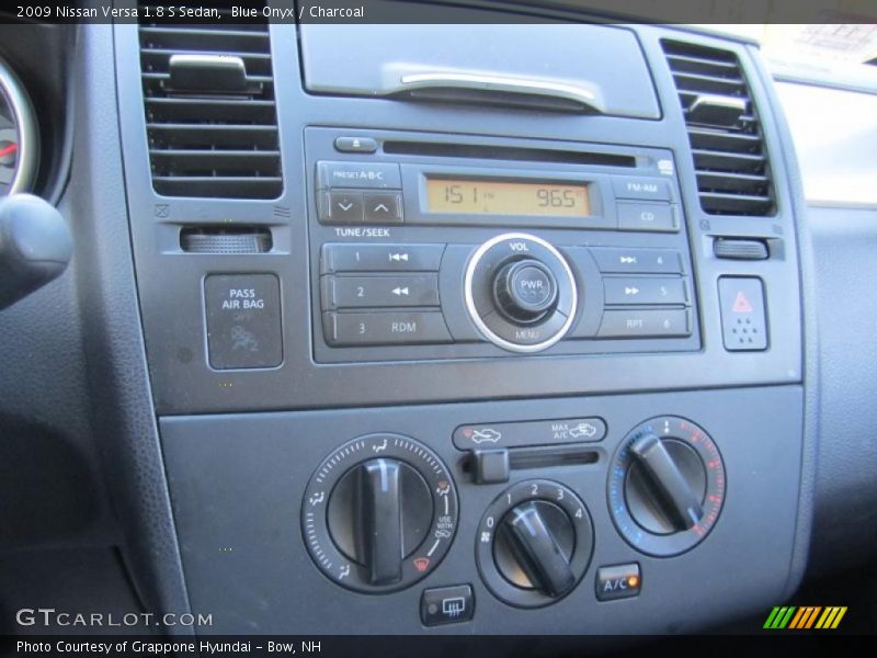 Blue Onyx / Charcoal 2009 Nissan Versa 1.8 S Sedan
