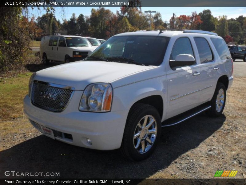 Summit White / Cocoa/Light Cashmere 2011 GMC Yukon Denali AWD
