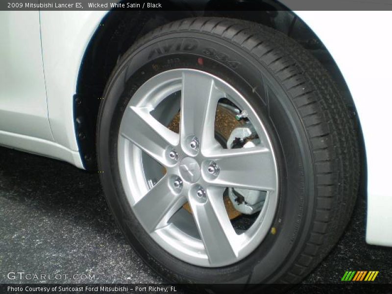 Wicked White Satin / Black 2009 Mitsubishi Lancer ES