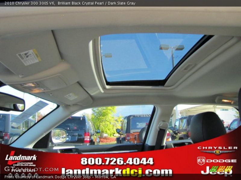 Brilliant Black Crystal Pearl / Dark Slate Gray 2010 Chrysler 300 300S V6