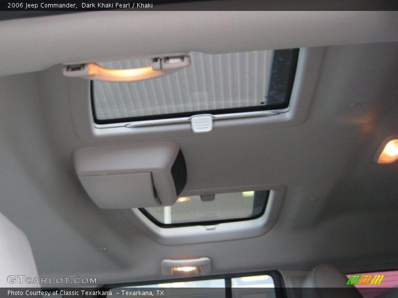 Sunroof of 2006 Commander 