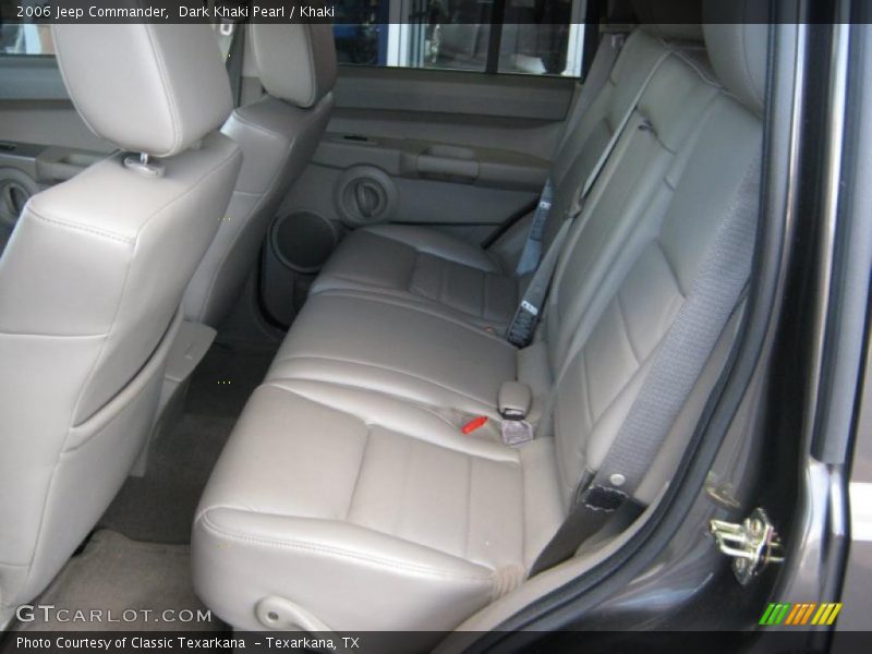  2006 Commander  Khaki Interior