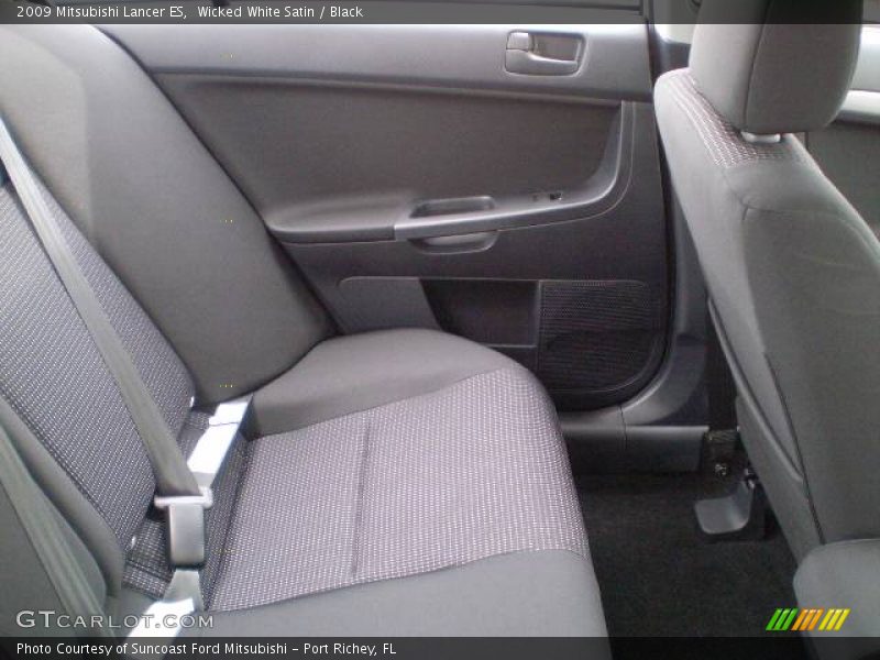 Wicked White Satin / Black 2009 Mitsubishi Lancer ES