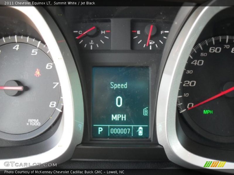 Summit White / Jet Black 2011 Chevrolet Equinox LT
