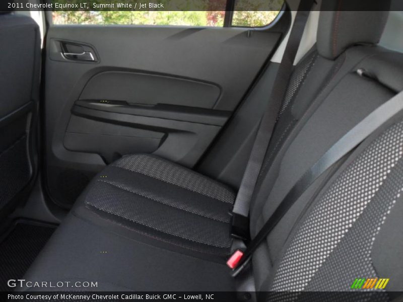 Summit White / Jet Black 2011 Chevrolet Equinox LT